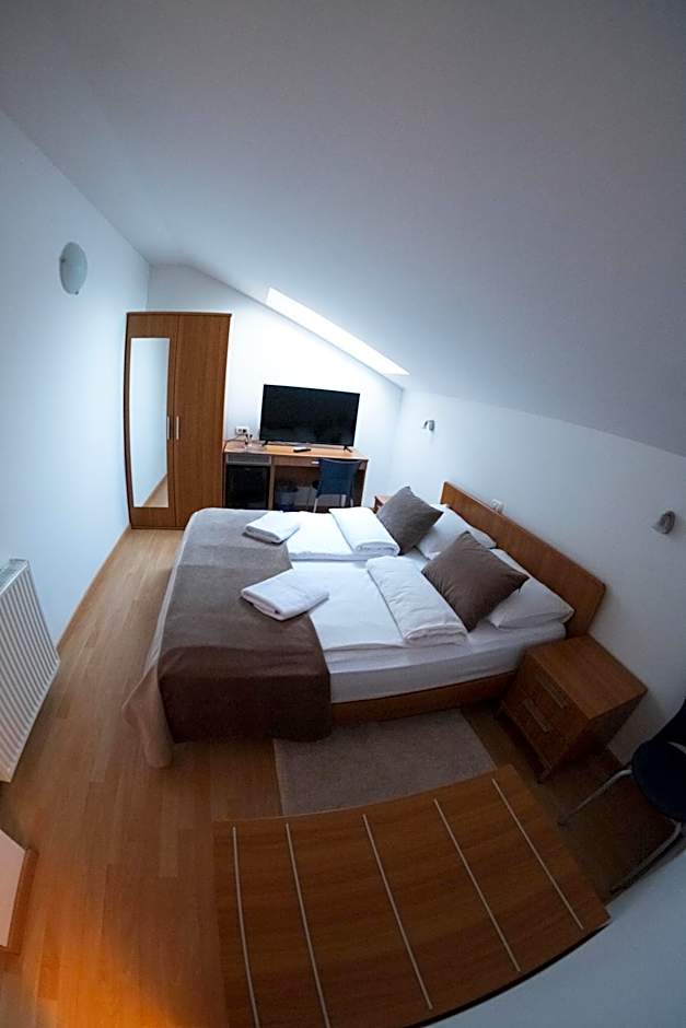 Photo 1 of 8 of Attic