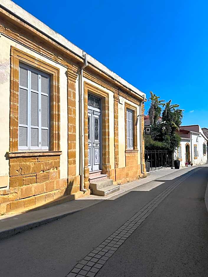 MARTIN Nicosia City Suites