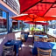 Travelodge by Wyndham Long Beach Convention Center