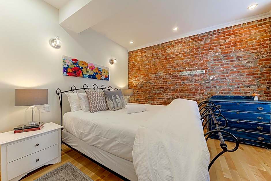 Le 555 Hébergements touristiques