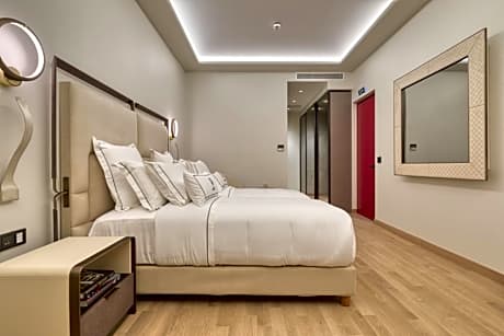 Junior Suite Side Sea View