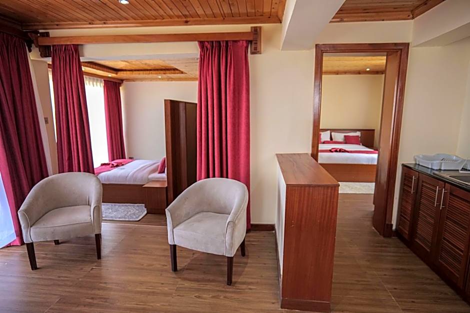 Lake Elementaita Mountain Lodge