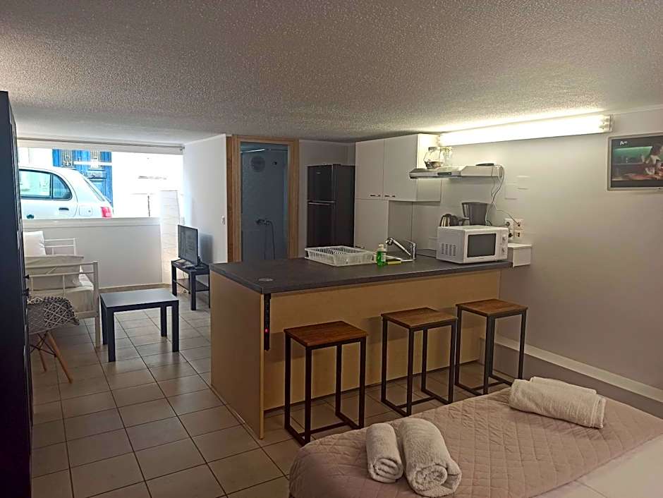 Data Chios Center semi basement