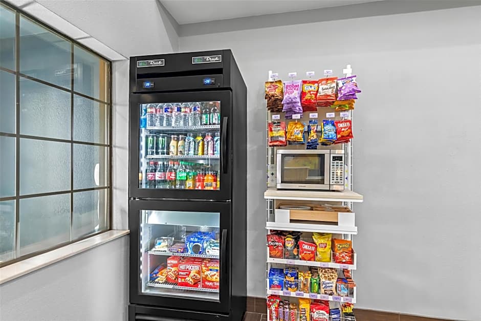 Spark by Hilton Round Rock