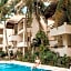 Petit Lafitte Beach Front Hotel & Bungalows
