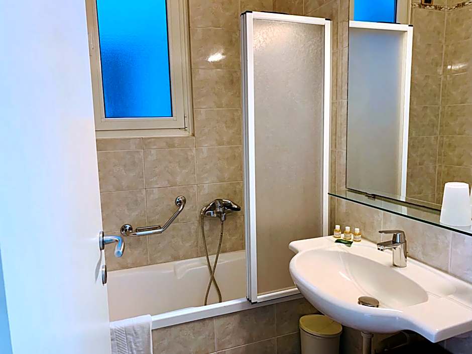 Front Lake Apartment Bardolino