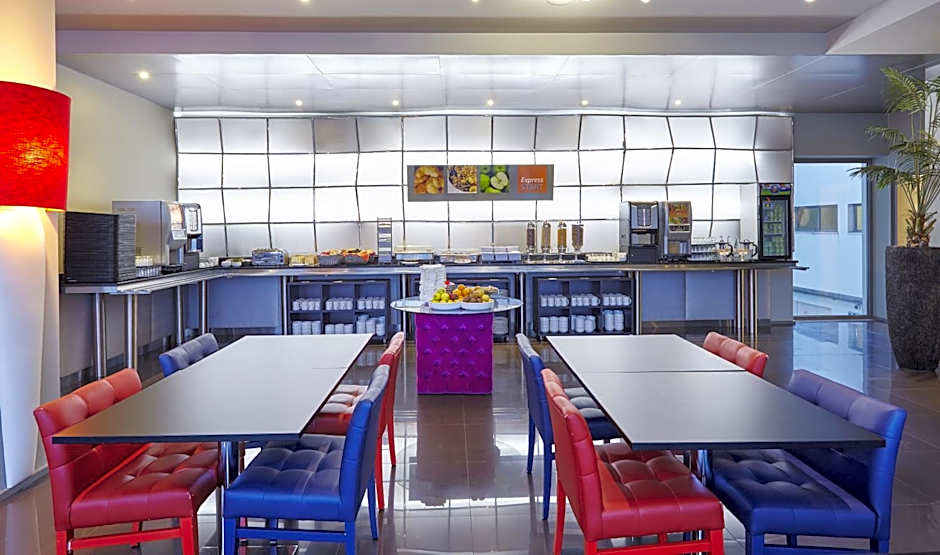 Holiday Inn Express Lisbon Alfragide By IHG