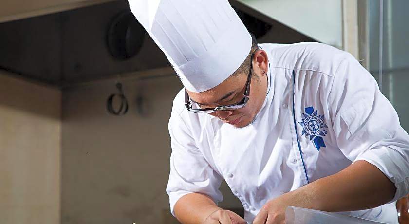 Trianon Country Hotel