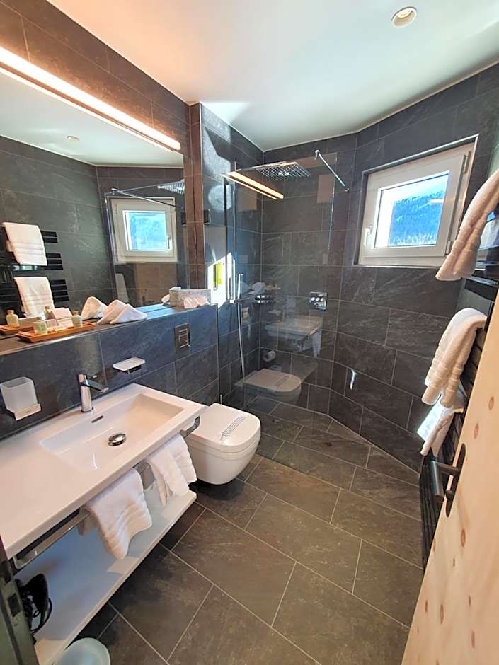 Hotel Waldhaus am See