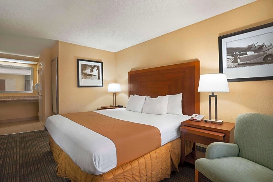 Days Inn by Wyndham Jacksonville Airport