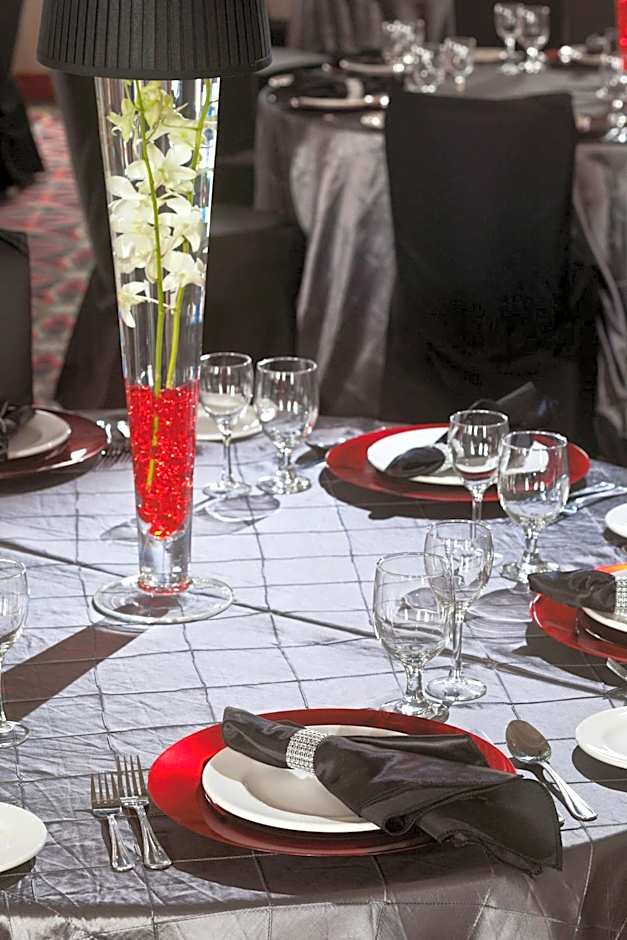 Four Points by Sheraton Hotel & Conference Centre Gatineau-Ottawa