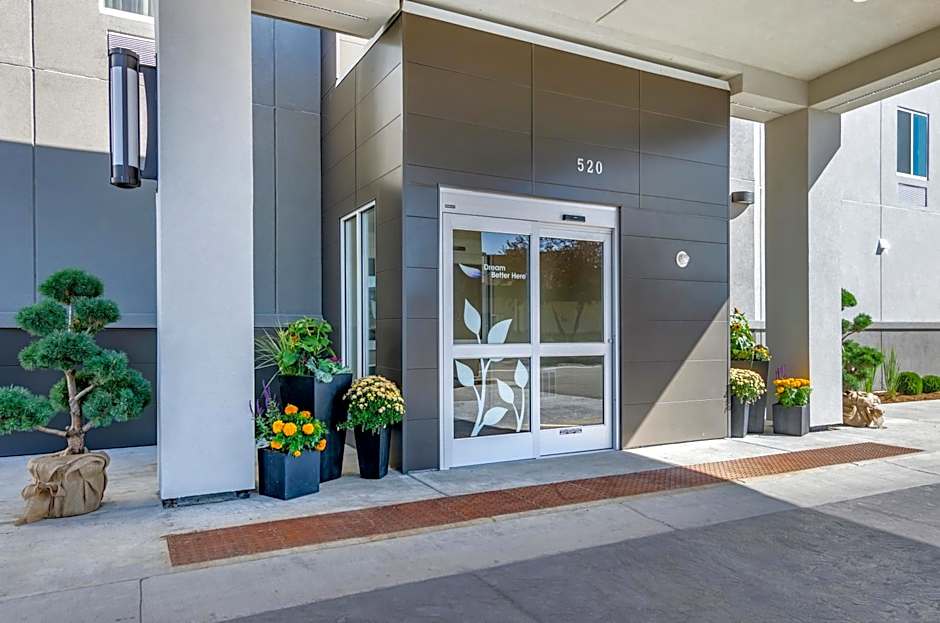 MainStay Suites Great Falls Airport