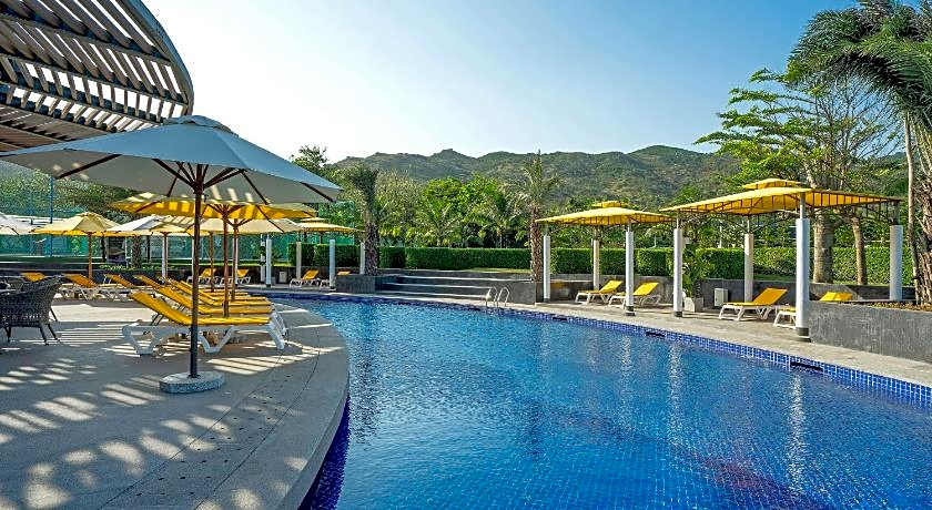 Oceanami Villas & Beach Club - by Thang Long Group