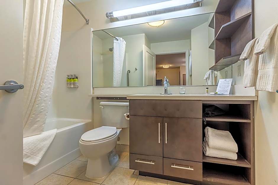 Candlewood Suites Lincoln By IHG