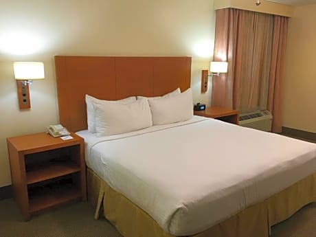 Suite Two Bedrooms