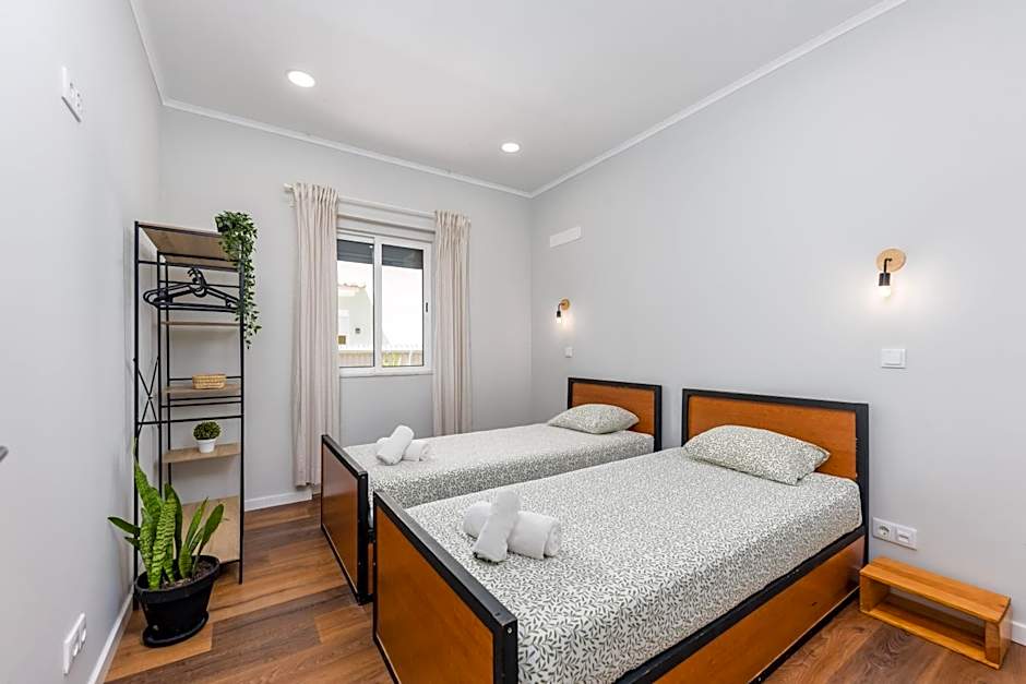 Kali Vice Surf Villa