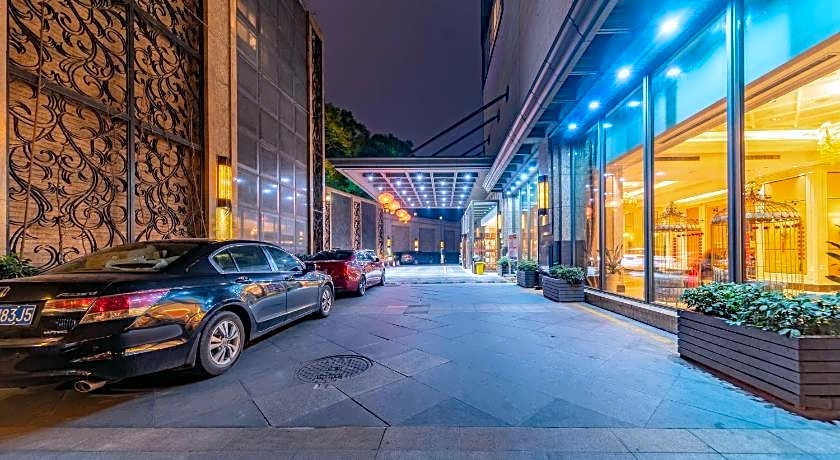 Ramada by Wyndham Yichang