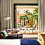 Hotel Per La, Autograph Collection