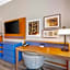 Country Inn & Suites by Radisson, West Bend, WI