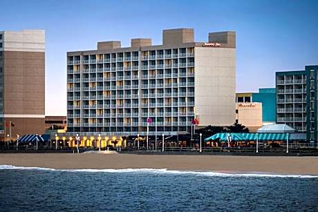 Hampton Inn By Hilton Virginia Beach-Oceanfront South