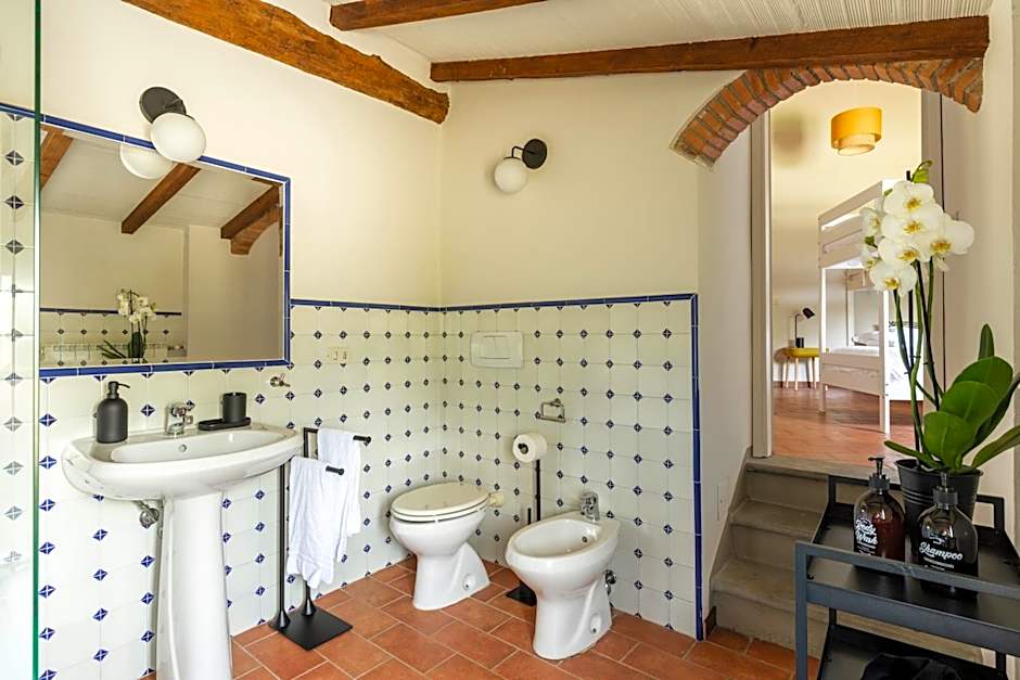 Selvuccia Lodge - Ostello Agricolo