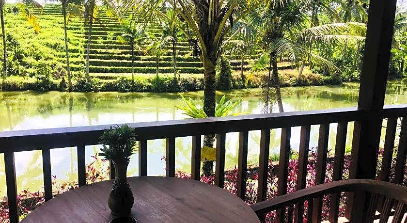 Alam Taman Villa