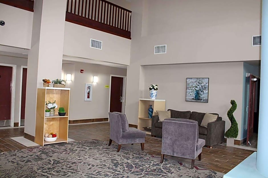 Super 8 by Wyndham Lubbock West
