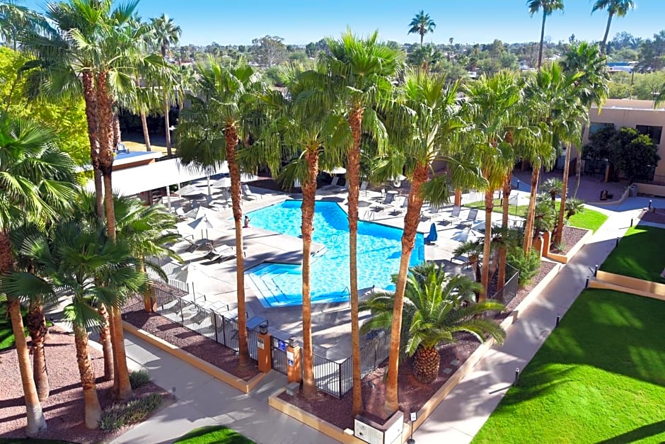 DoubleTree by Hilton Tucson-Reid Park