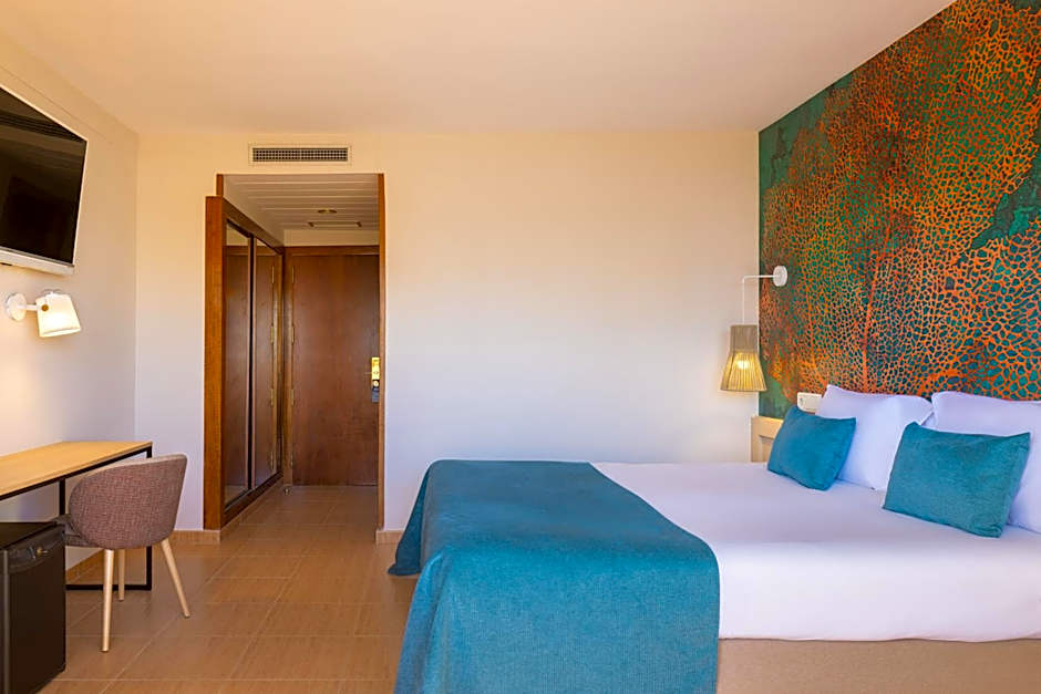 htop Amaika 4* Sup - Adults Only (16+)