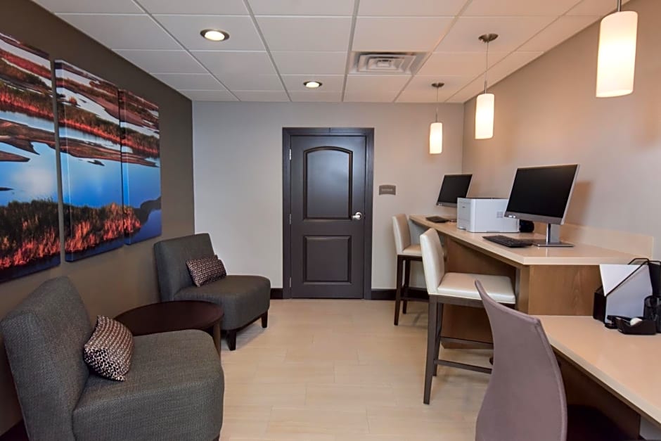 Staybridge Suites By Holiday Inn Wisconsin Dells - Lake Delton By IHG