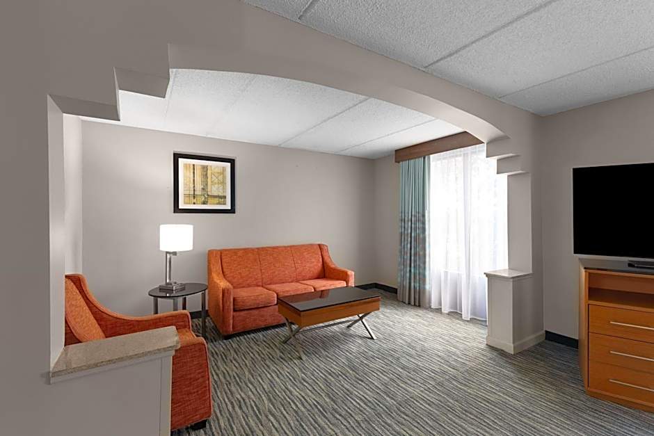 Wingate by Wyndham Greensboro-Coliseum