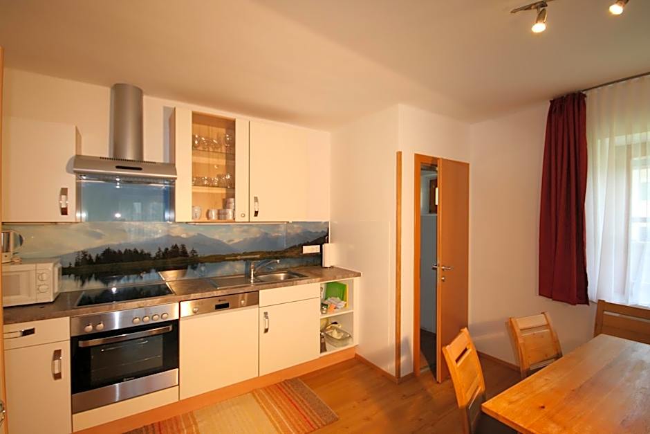 Familienappartements Eder - Free entry to Tauern SPA Kaprun included