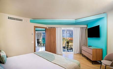 Suite with Sea View