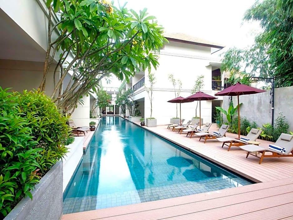 Seminyak Lagoon All Suites Hotel