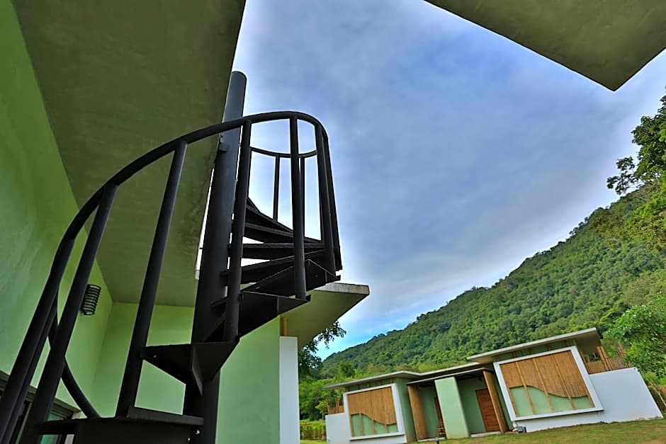 Curve360 Hotel Khao Yai