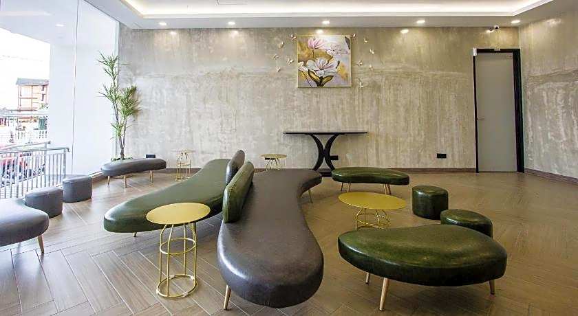 Sri Indar Hotel & Suites