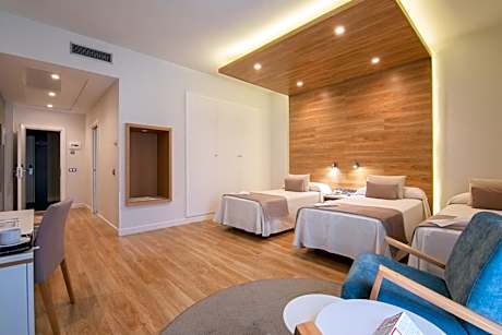 Twin Room with Extra Bed