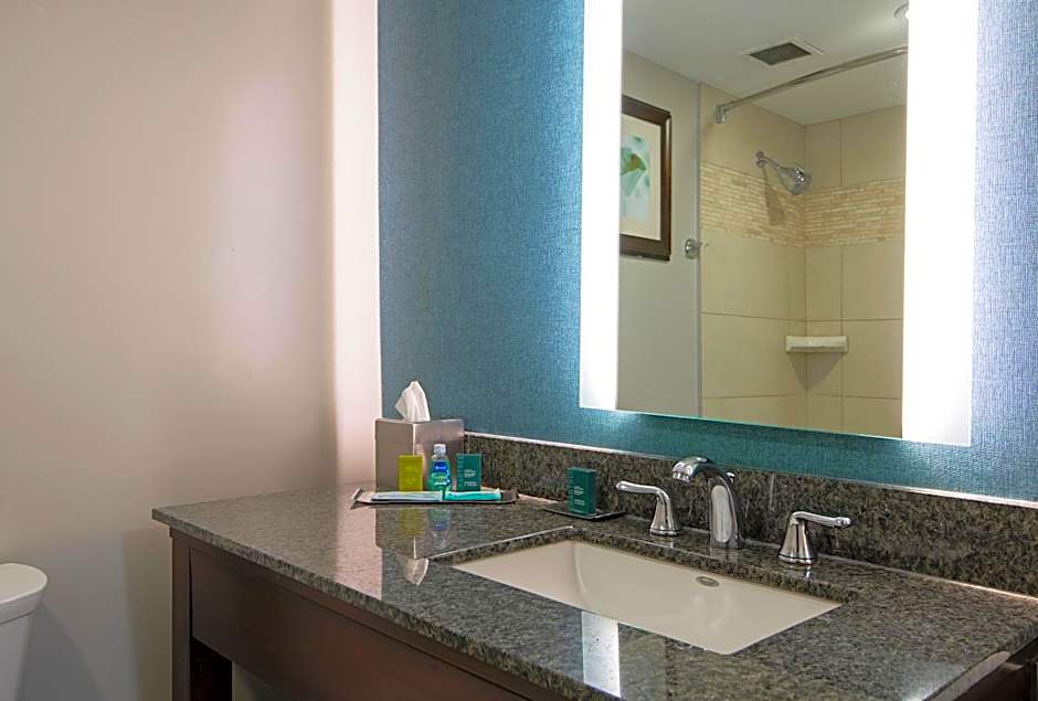 DoubleTree by Hilton - Kamloops