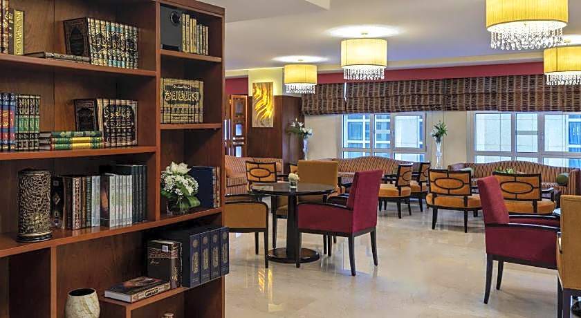 Anwar Al Madinah Movenpick Hotel
