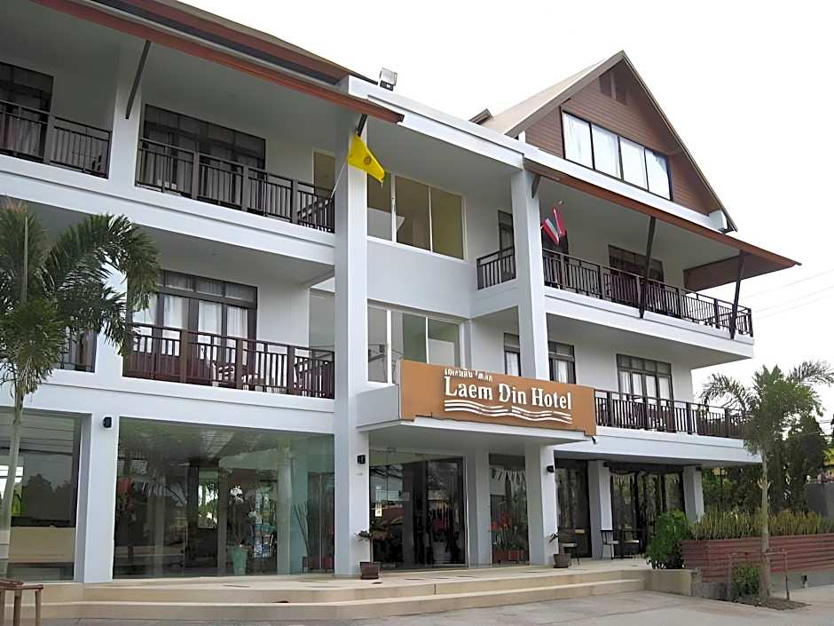 Laem Din Hotel