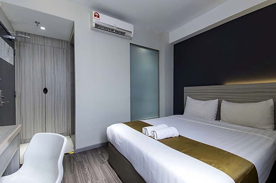 Hotel 99 Kelana Jaya - Petaling Jaya