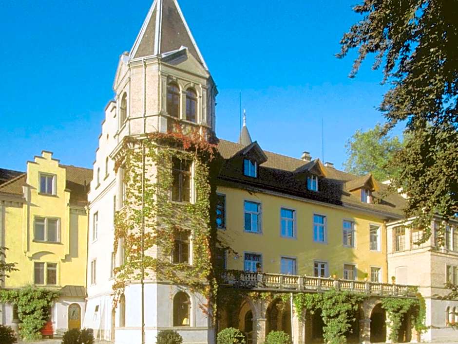 Schloss Brunnegg