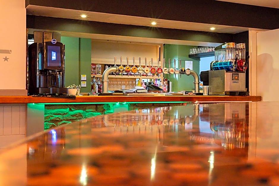 Hampton Hotel