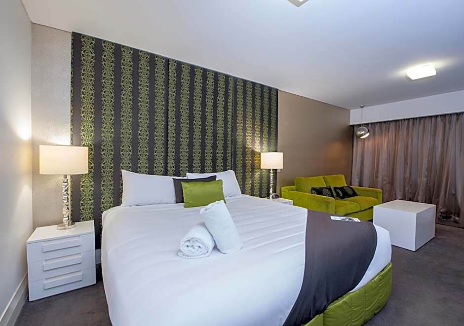 City Golf Club Motel