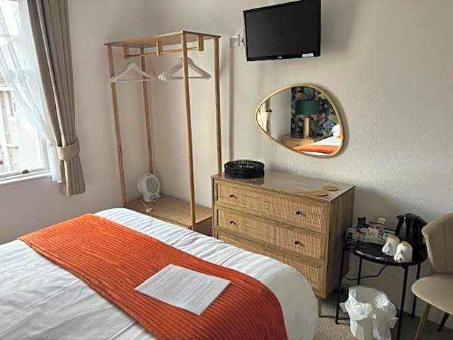 The Sandpiper Guest House