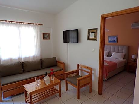 One-Bedroom Apartment (2 Adults)