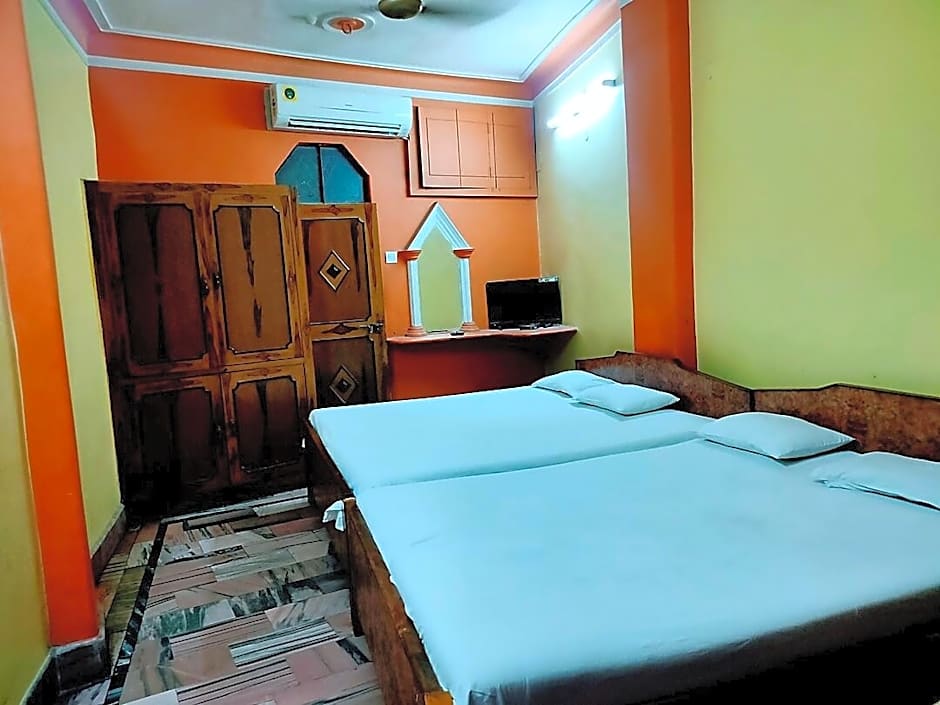 Shubhanjali Palace By Wb Inn