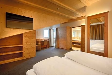 Junior Suite with Balcony