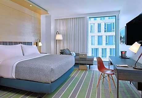 King Room with Mobility Accessible Shower