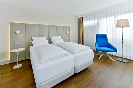 Superior Twin Room with Extra Bed (2 adults + 1 child)